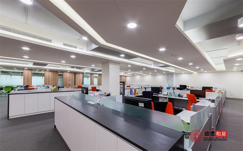 合肥辦公室裝修應(yīng)該選擇哪種地板？